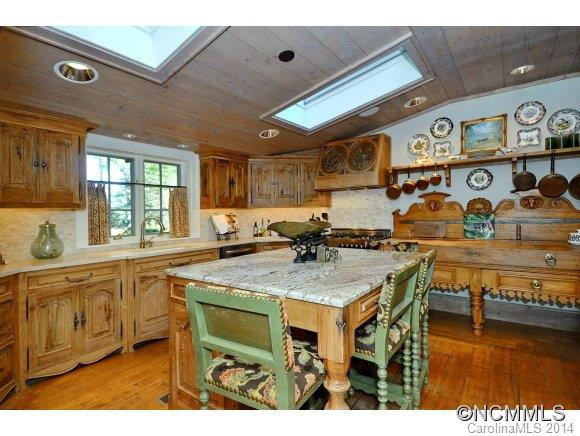 546 Treasurewood Road - Photo 13