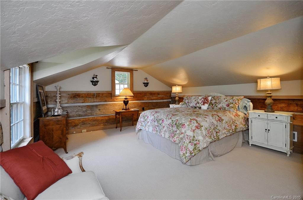 546 Treasurewood Road - Photo 20