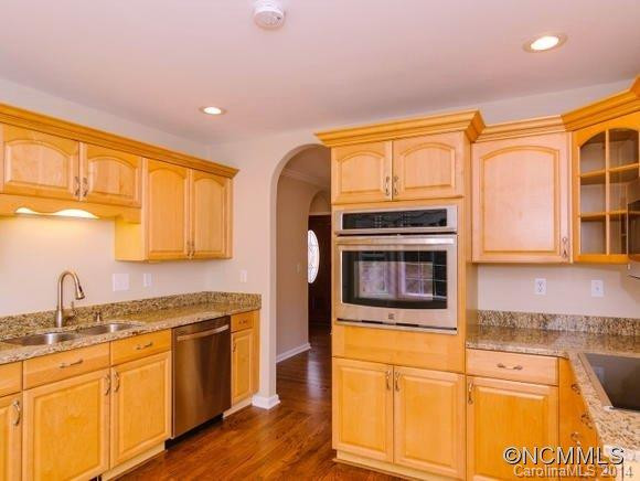171 Woodburn Drive - Photo 7