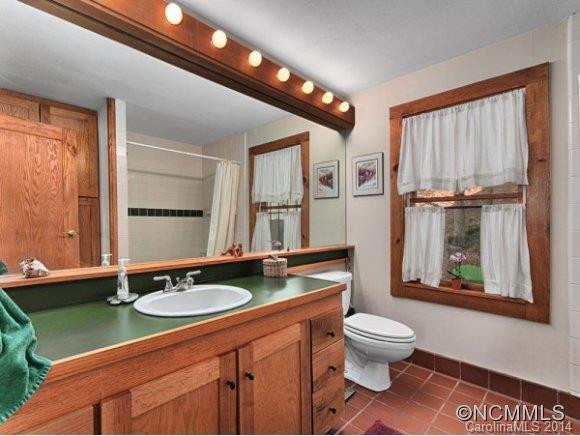 2404 PINEY HILL ROAD - Photo 15