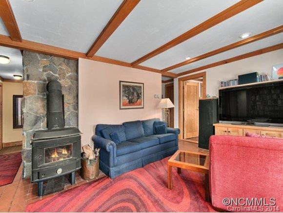 2404 PINEY HILL ROAD - Photo 17