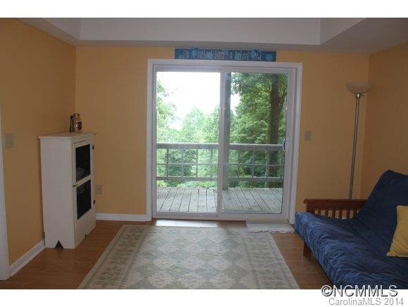 149 Irwin Way - Photo 14