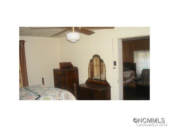 9670 NC HIGHWAY 209 - Photo 21