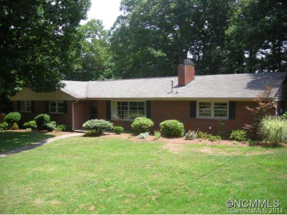 12 South Oak Forest Drive