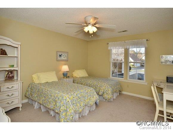501 Woodlea Court - Photo 12