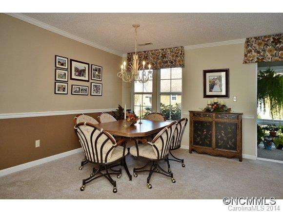 501 Woodlea Court - Photo 4