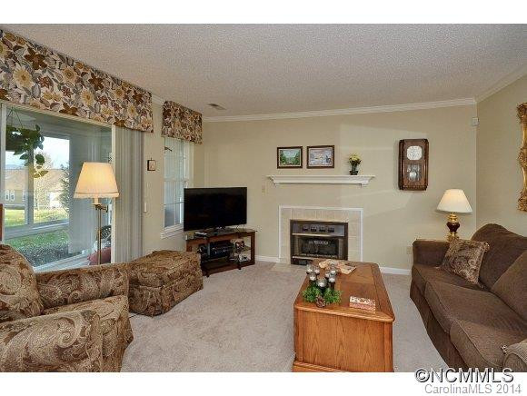 501 Woodlea Court - Photo 7