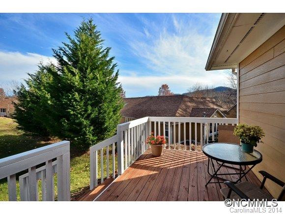 501 Woodlea Court - Photo 9