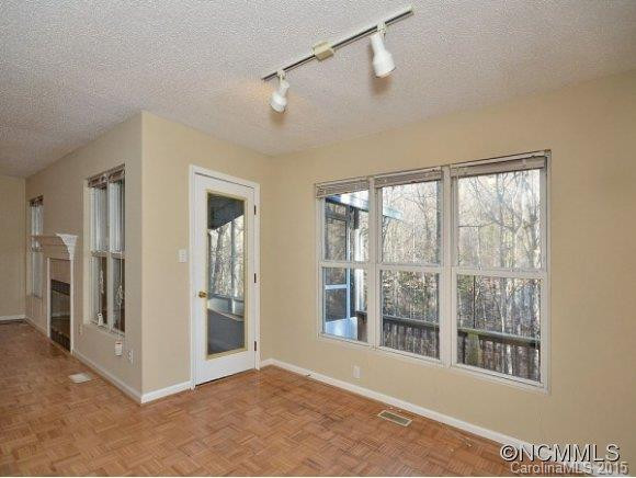485 HEATHER MARIE DRIVE - Photo 11