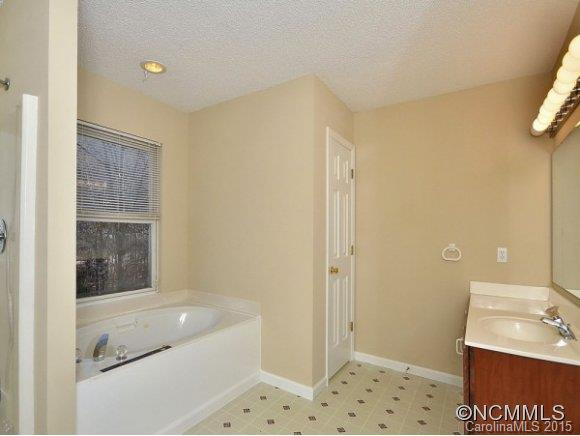485 HEATHER MARIE DRIVE - Photo 14