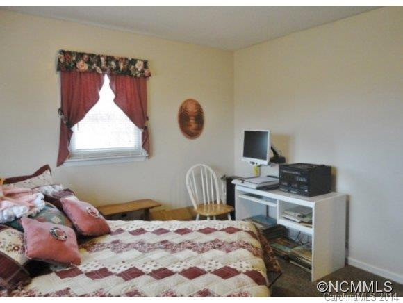 338 McCraw Road - Photo 17