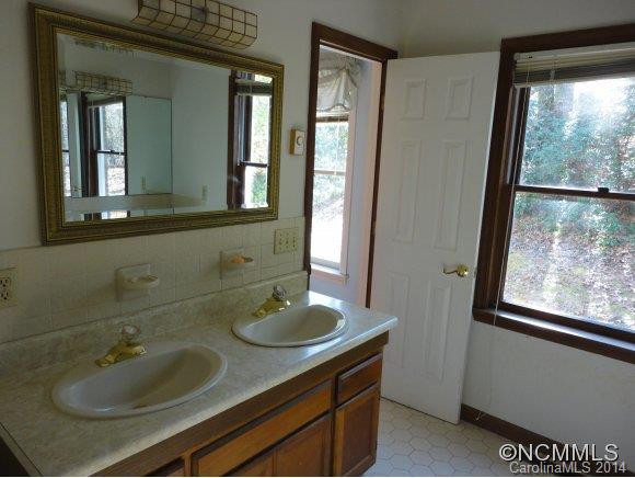 21 Shadblow Lane - Photo 9