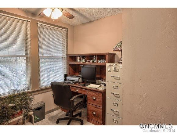 128 Wolf Creek - Photo 7