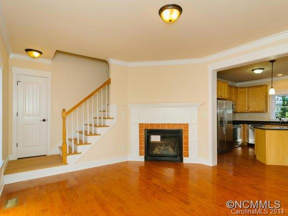129 Aurora Drive #4 - Photo 2