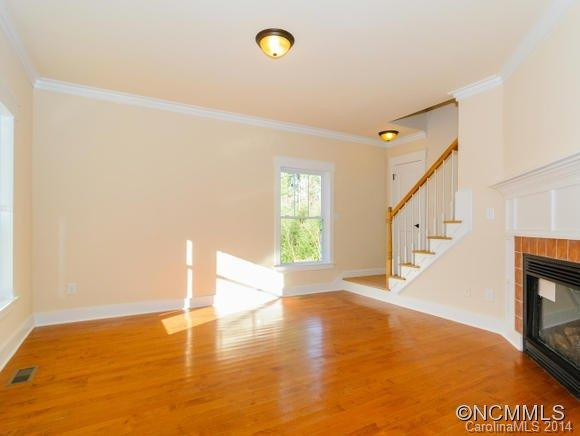 129 Aurora Drive #4 - Photo 3