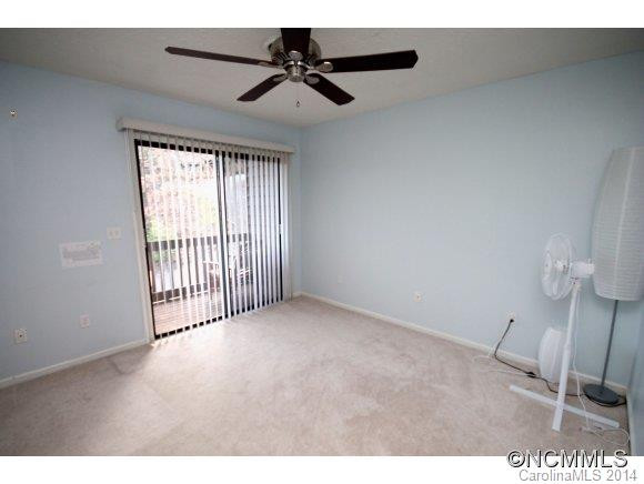 303 Buck Cove Terrace - Photo 13