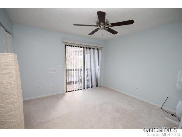 303 Buck Cove Terrace - Photo 14