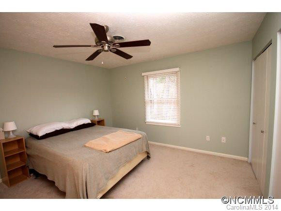 303 Buck Cove Terrace - Photo 15
