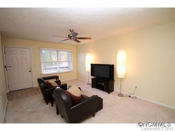 303 Buck Cove Terrace - Photo 7