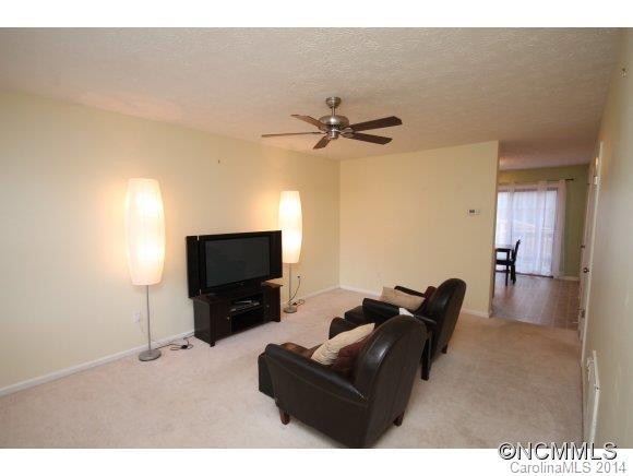 303 Buck Cove Terrace - Photo 8