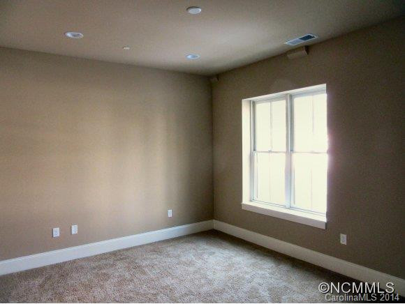 29 W French broad St Unit 305 - Photo 6