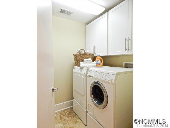21 Battery Park Avenue #304 - Photo 9