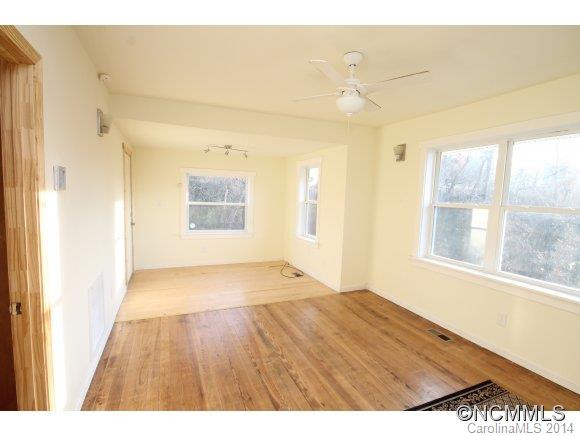 2 Union St - Photo 2