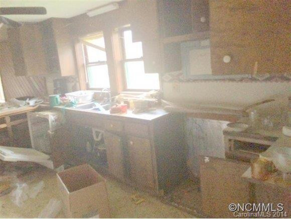 2708 Green River Road - Photo 6
