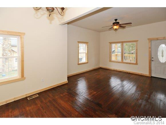 160 North Main Street - Photo 4