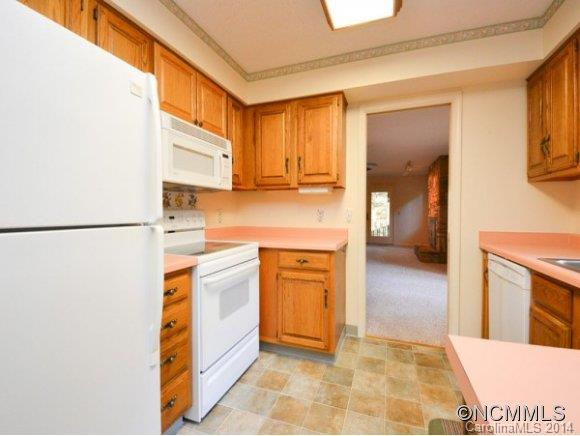 306 LIVE OAK LANE - Photo 6