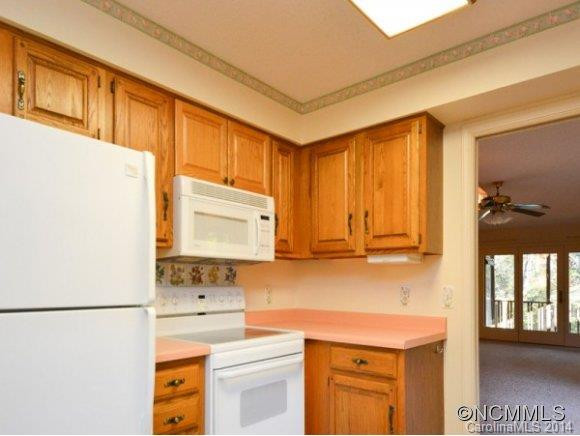 306 LIVE OAK LANE - Photo 7