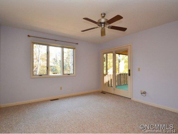 306 LIVE OAK LANE - Photo 8