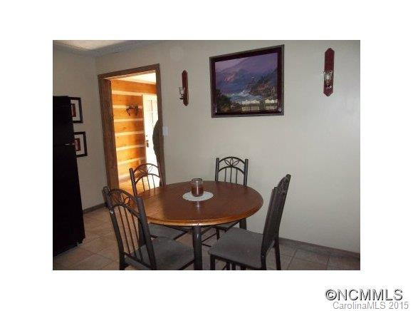 951 SPRUCE FLATS RD - Photo 2