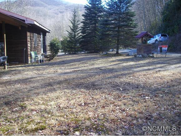 951 SPRUCE FLATS RD - Photo 17