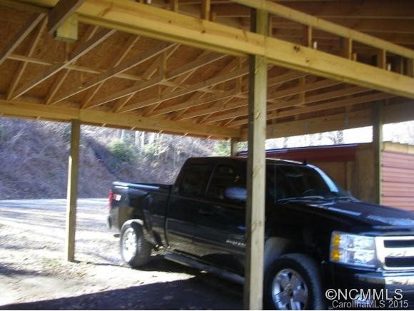 951 SPRUCE FLATS RD - Photo 19