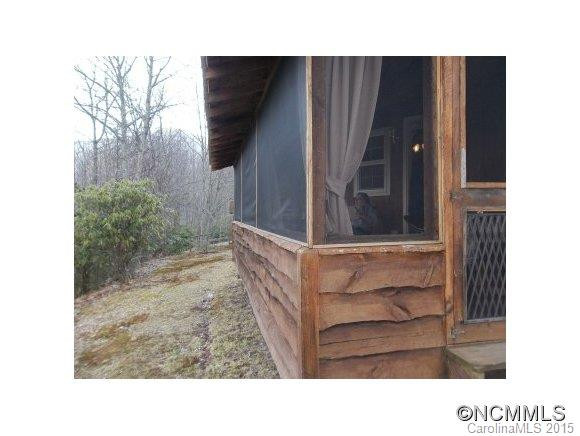 951 SPRUCE FLATS RD - Photo 3