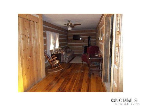951 SPRUCE FLATS RD - Photo 7