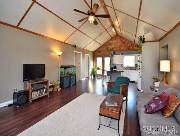 1750 MEADOWBROOK TERRACE - Photo 4