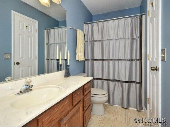 1750 MEADOWBROOK TERRACE - Photo 8
