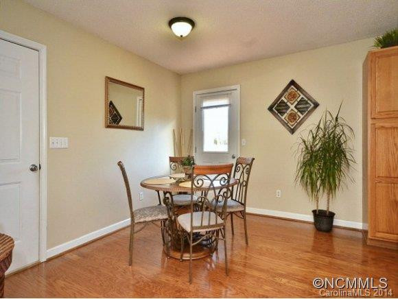 964 BRICKYARD ROAD - Photo 5
