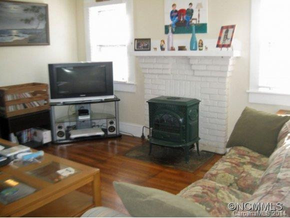 31 Lee Avenue - Photo 3