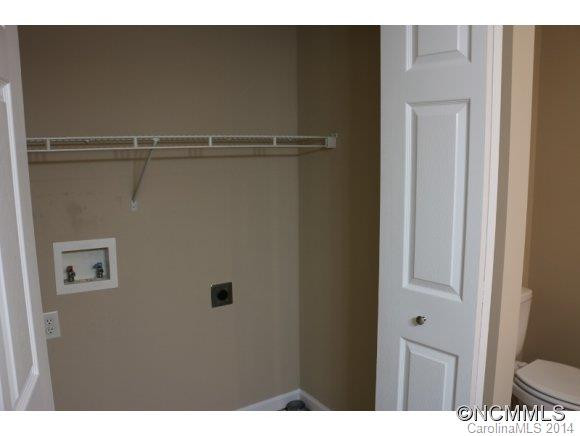 32 King Arthur Place - Photo 14