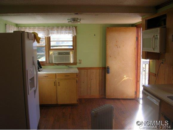 136 Tatum Way - Photo 7