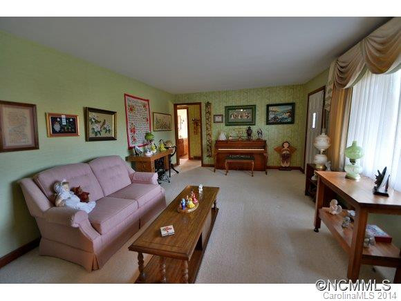 85 James Loop - Photo 3