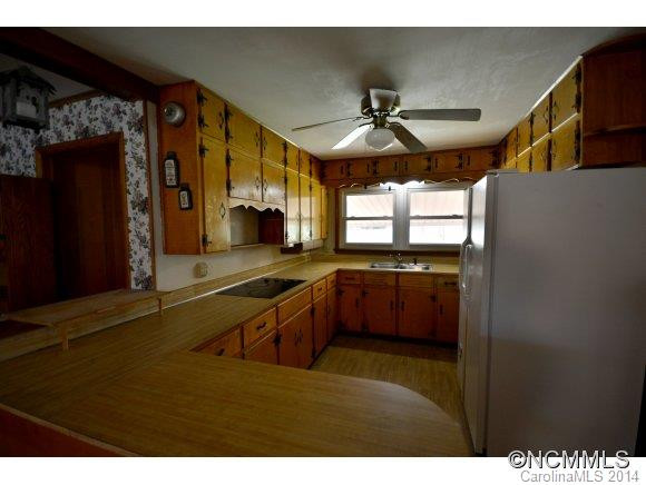 85 James Loop - Photo 8