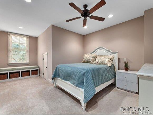 50 MEADOW VILLAGE LANE - Photo 12