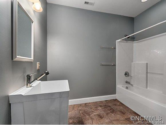 50 MEADOW VILLAGE LANE - Photo 17