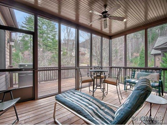 50 MEADOW VILLAGE LANE - Photo 4