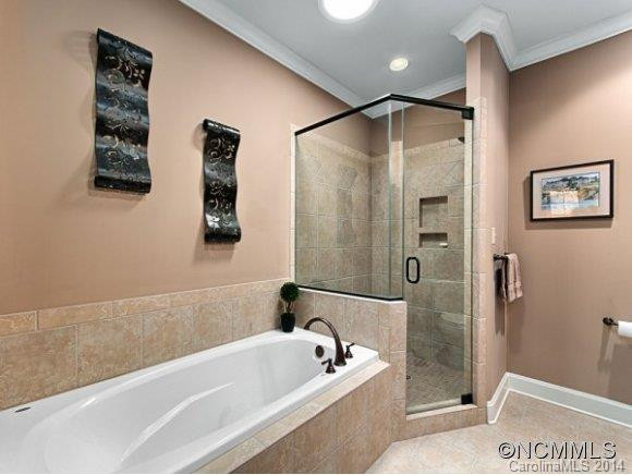 50 MEADOW VILLAGE LANE - Photo 10