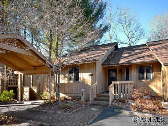 205 N. SCARLET OAK LANE
